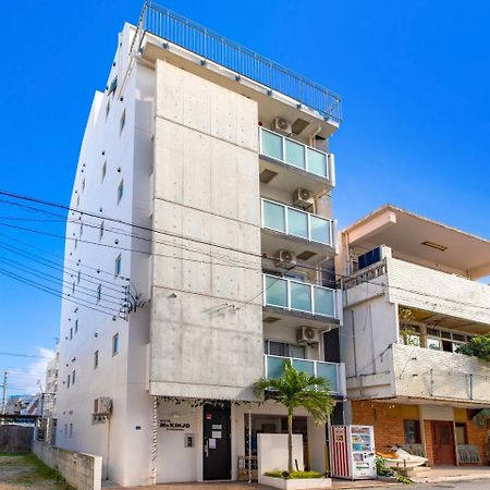 Aparthotel Mr. Kinjo In Uenokura Naha Exteriér fotografie